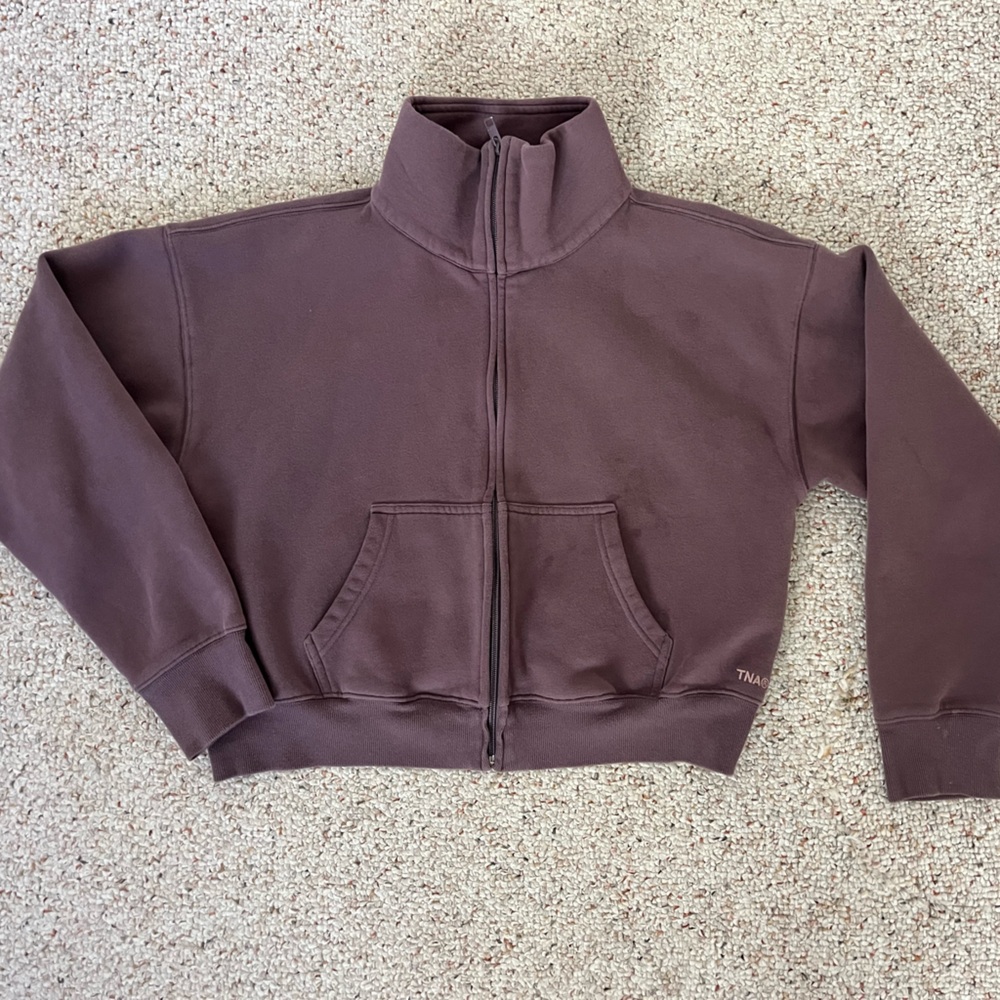 TNA Aritzia
Cozy Sweatfleece Mega Zip 
Smoked Eggplant